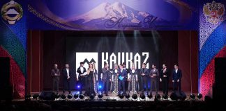 Состоялась премьера видео-версии сольного концерта Муссы Айбазова в Черкесске