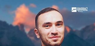 Aslan Unezhev. «Si khuapsape»